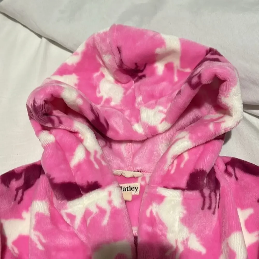 Hatley 4/5 hooded thick pink robe horse print white burgundy pockets euc